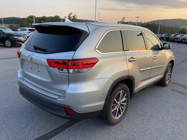 used 2019 Toyota Highlander car, priced at $24,800