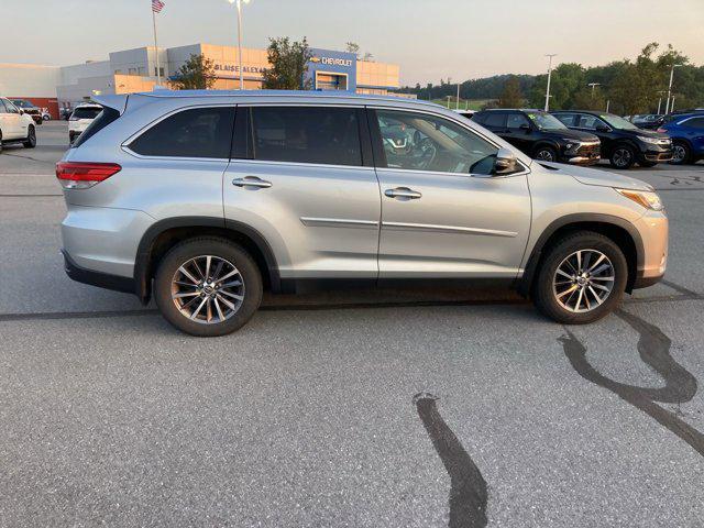 used 2019 Toyota Highlander car, priced at $24,800