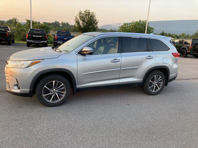 used 2019 Toyota Highlander car, priced at $24,800