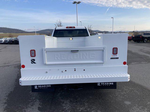 new 2025 Chevrolet Silverado 3500 car, priced at $65,688