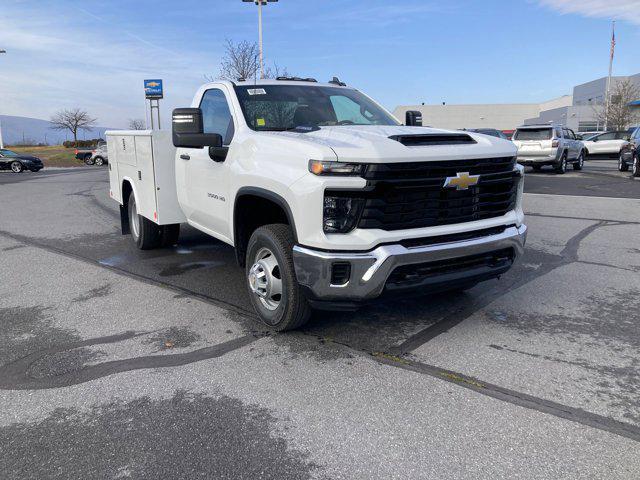 new 2025 Chevrolet Silverado 3500 car, priced at $65,688