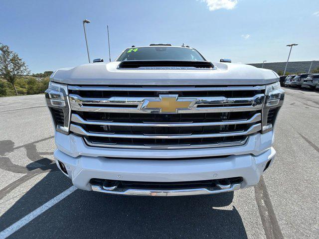 used 2024 Chevrolet Silverado 3500 car, priced at $72,000