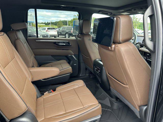 new 2025 Chevrolet Suburban car, priced at $92,088