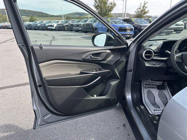 new 2026 Chevrolet Trax car, priced at $27,288