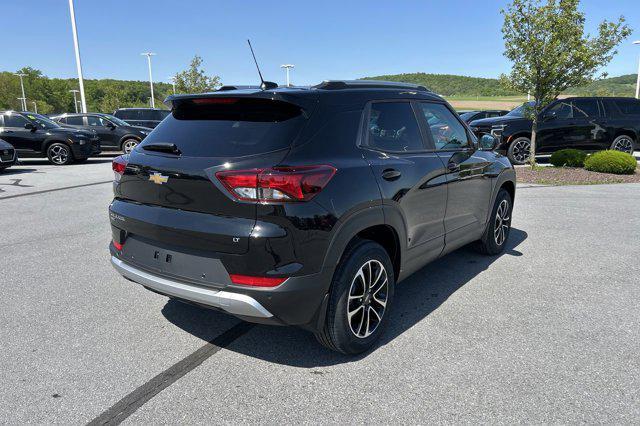 new 2025 Chevrolet TrailBlazer car, priced at $30,188