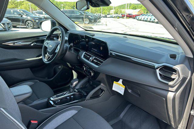 new 2025 Chevrolet TrailBlazer car, priced at $30,188