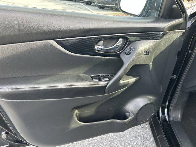 used 2019 Nissan Rogue car, priced at $16,250