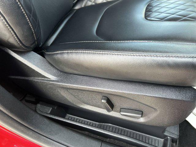 used 2024 Ford Edge car, priced at $26,500