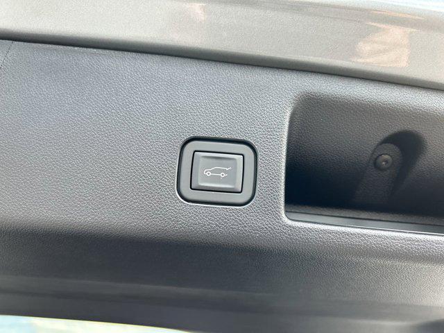 new 2025 Chevrolet Equinox EV car, priced at $42,738