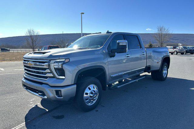 new 2025 Chevrolet Silverado 3500 car, priced at $85,388