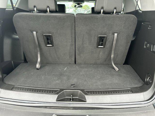 used 2023 GMC Acadia car, priced at $30,900