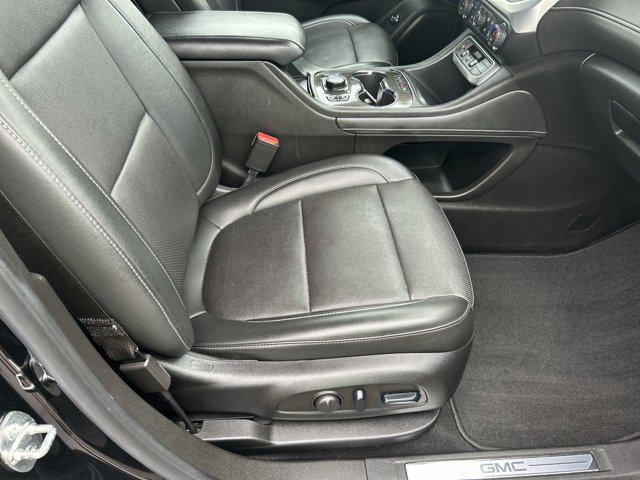 used 2023 GMC Acadia car, priced at $30,900