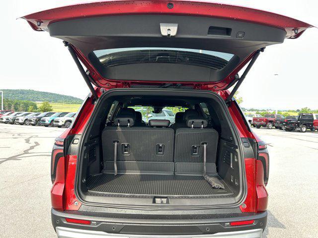 new 2025 Chevrolet Traverse car, priced at $52,688