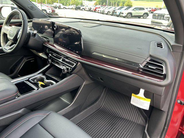 new 2025 Chevrolet Traverse car, priced at $52,688
