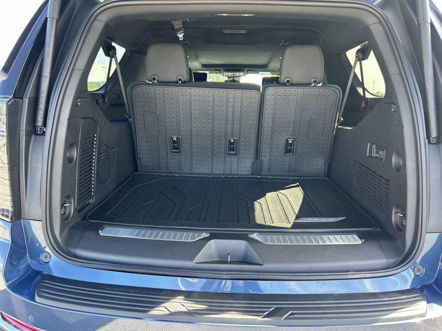 new 2025 Chevrolet Suburban car, priced at $88,188