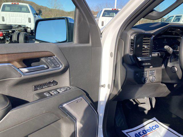 new 2025 Chevrolet Silverado 1500 car, priced at $69,788