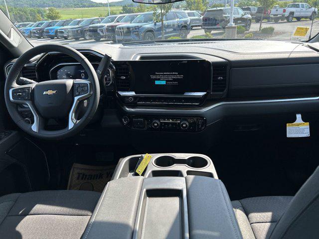 new 2025 Chevrolet Silverado 1500 car, priced at $43,688