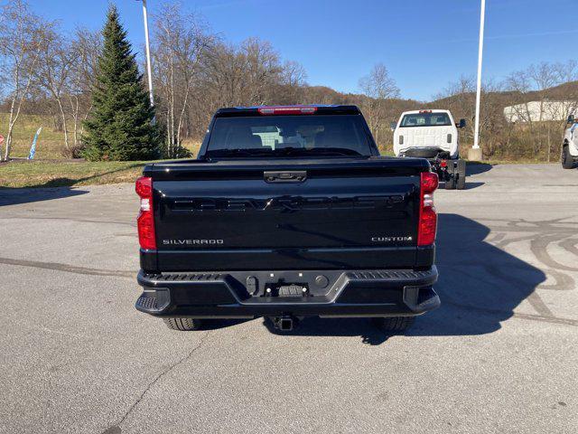 new 2025 Chevrolet Silverado 1500 car, priced at $44,988