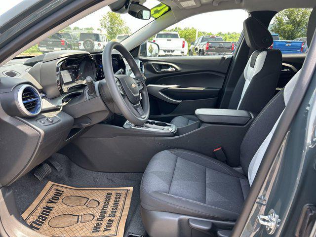 new 2025 Chevrolet Trax car, priced at $22,188