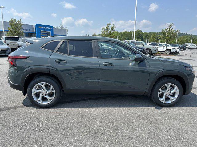new 2025 Chevrolet Trax car, priced at $22,188