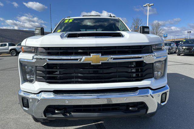 new 2025 Chevrolet Silverado 2500 car, priced at $69,388