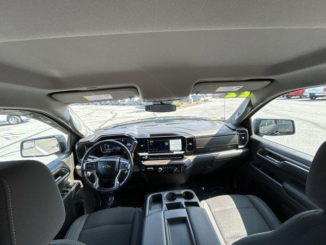 used 2022 Chevrolet Silverado 1500 car, priced at $31,000