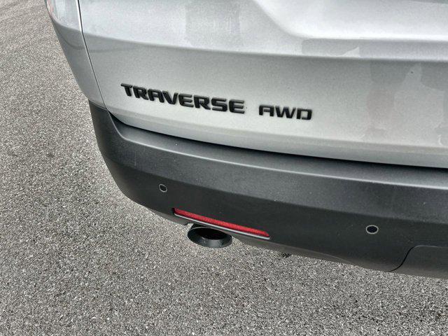 used 2022 Chevrolet Traverse car, priced at $33,000