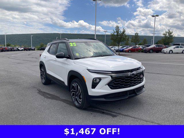 new 2025 Chevrolet TrailBlazer car, priced at $34,488