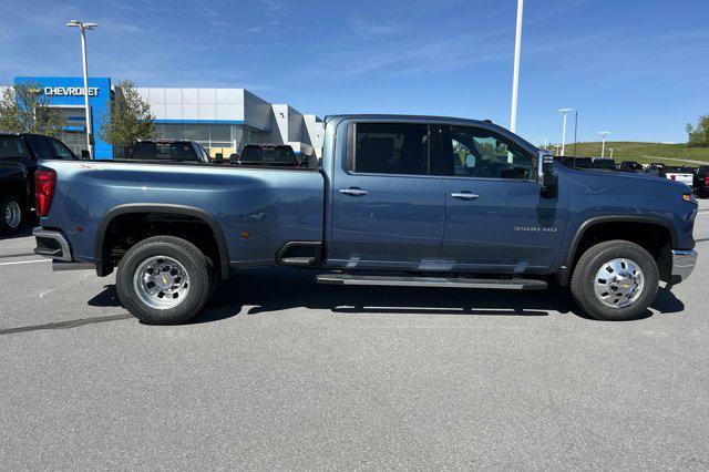 new 2025 Chevrolet Silverado 3500 car, priced at $79,988
