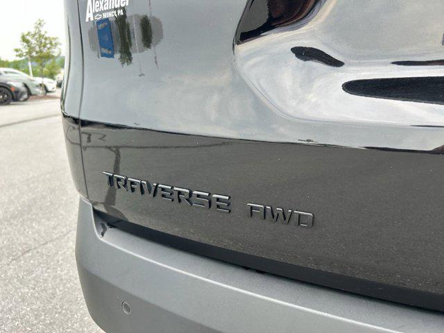 used 2022 Chevrolet Traverse car, priced at $36,300