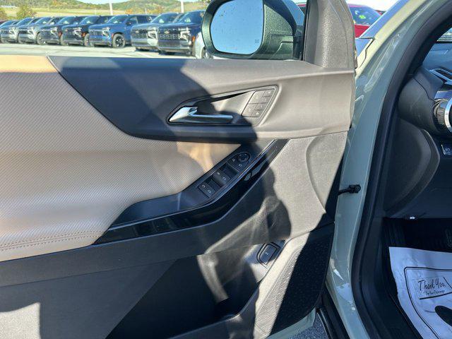 new 2026 Chevrolet Equinox car, priced at $38,488