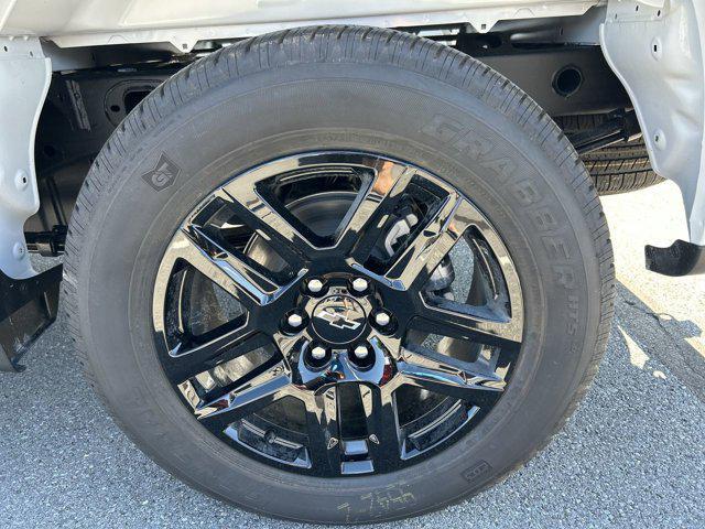 new 2025 Chevrolet Silverado 1500 car, priced at $39,488