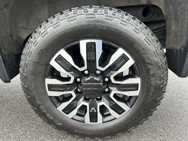 used 2024 GMC Sierra 2500 car, priced at $80,500