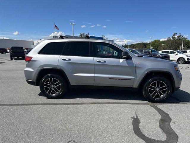 used 2017 Jeep Grand Cherokee car, priced at $19,900