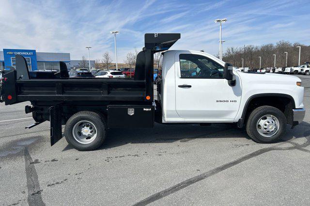 new 2025 Chevrolet Silverado 3500 car