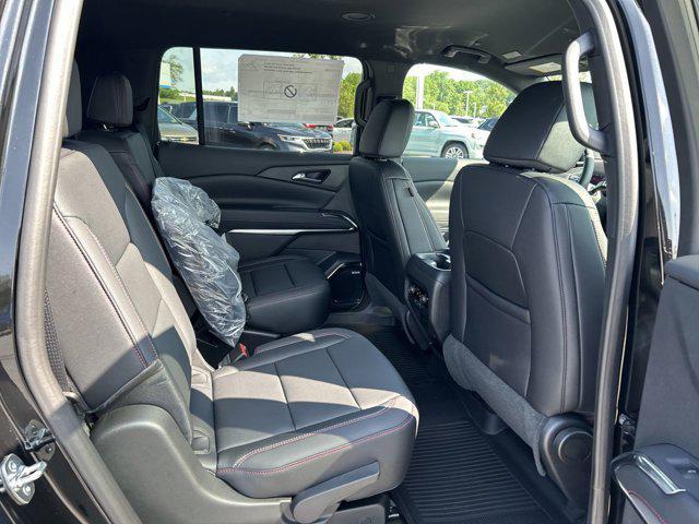 new 2025 Chevrolet Traverse car, priced at $52,288