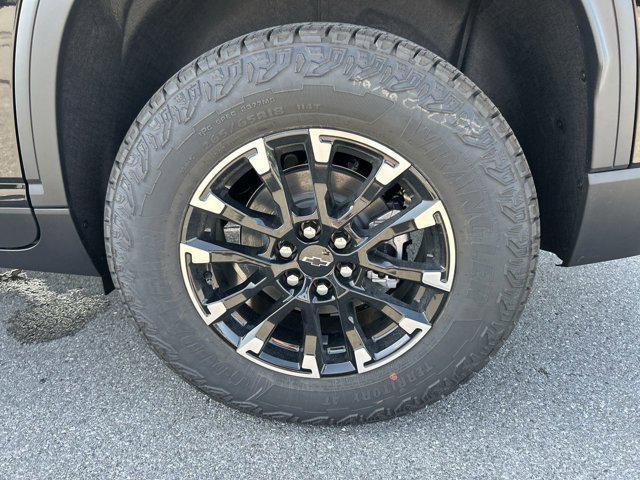 new 2025 Chevrolet Traverse car, priced at $52,288