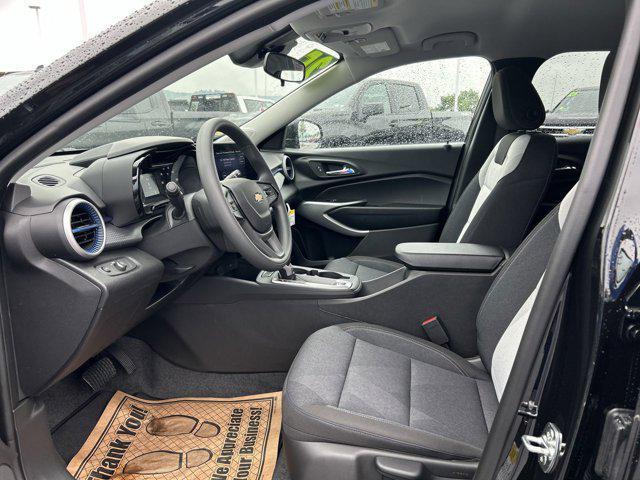 new 2025 Chevrolet Trax car, priced at $22,888
