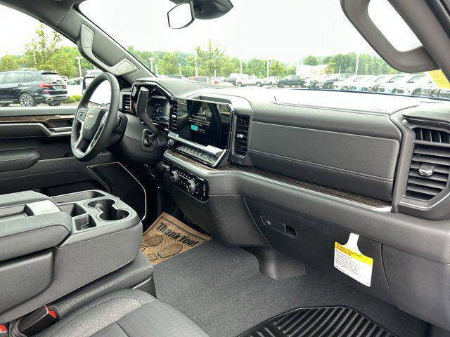 new 2025 Chevrolet Silverado 1500 car, priced at $43,688