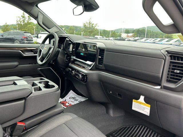new 2025 Chevrolet Silverado 1500 car, priced at $43,688