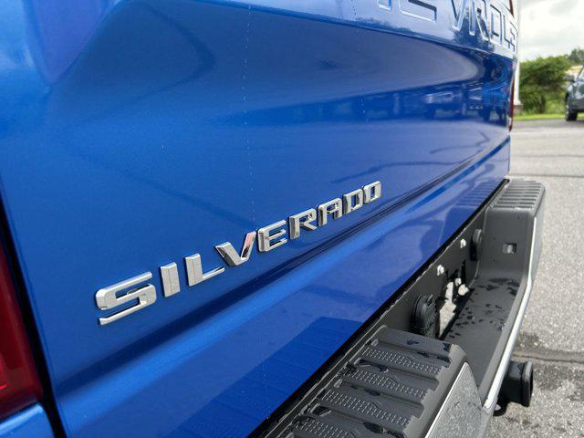 new 2025 Chevrolet Silverado 1500 car, priced at $43,688