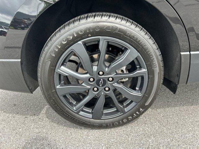used 2022 Chevrolet Equinox car, priced at $25,000
