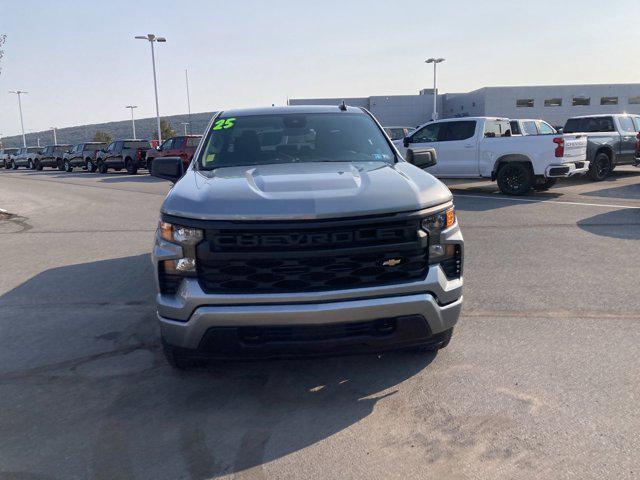 new 2025 Chevrolet Silverado 1500 car, priced at $43,388