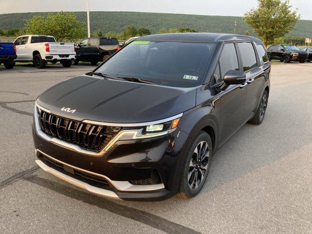 used 2022 Kia Carnival car, priced at $29,000