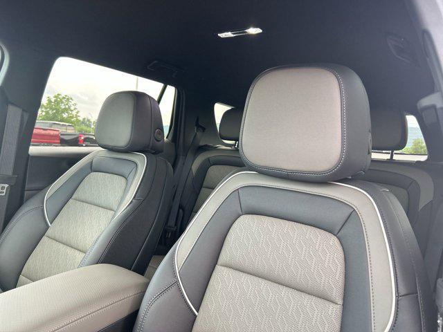 new 2026 Chevrolet Equinox car, priced at $33,088