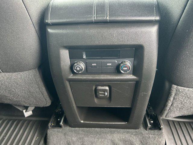 used 2023 Chevrolet Traverse car, priced at $29,500