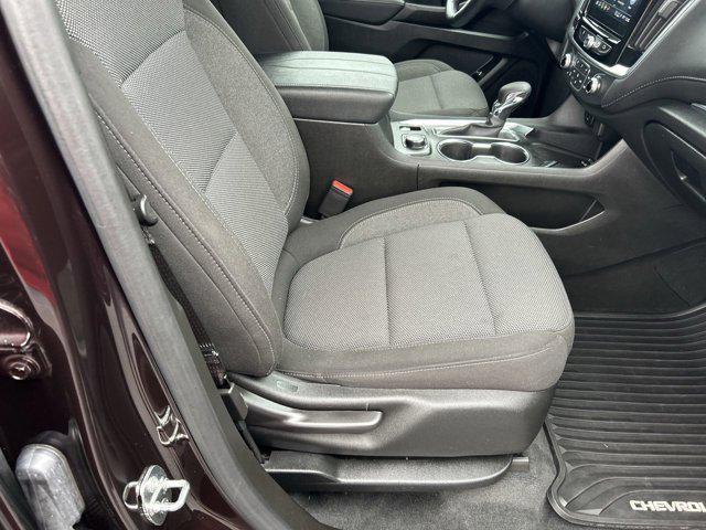 used 2023 Chevrolet Traverse car, priced at $29,500