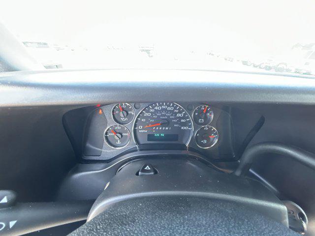 new 2025 Chevrolet Express 3500 car, priced at $50,988