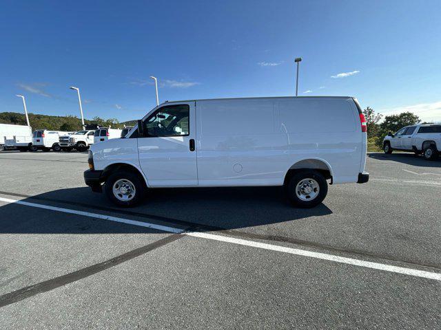 new 2025 Chevrolet Express 3500 car, priced at $50,988