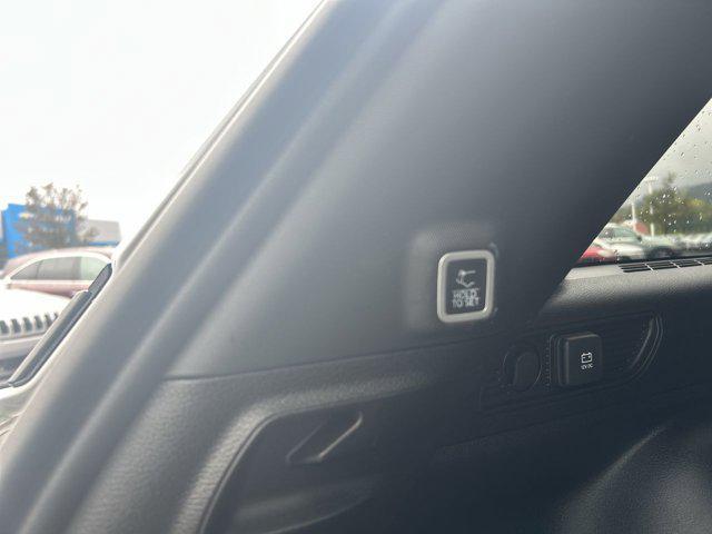 used 2025 Jeep Grand Cherokee car, priced at $36,900